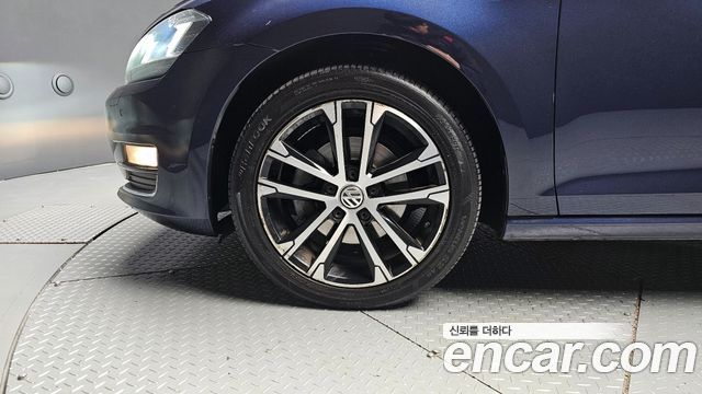 Volkswagen Golf из Кореи Encar
