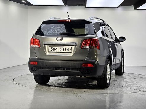 Kia Sorento Diesel 2.0 2WD TLX High-Deluxe — пробег 110 786 км — фото 3 из 5