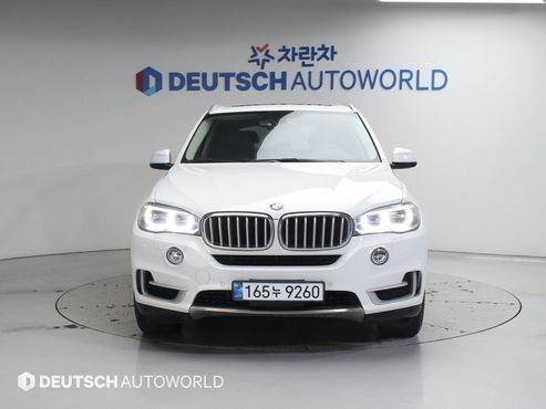 BMW X5 xDrive 50i — пробег 71 391 км — фото 3 из 5