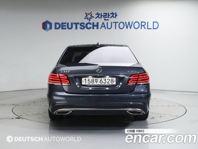 Mercedes-Benz E-Class E350 BlueTec 4MATIC — пробег 132 546 км — фото 4 из 5