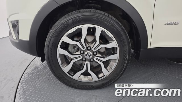 Ssangyong KORANDO из Кореи Encar