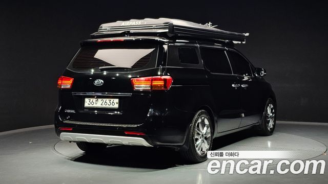 Kia Carnival из Кореи Encar