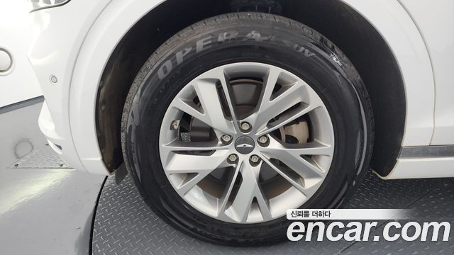 Genesis GV70 из Кореи Encar
