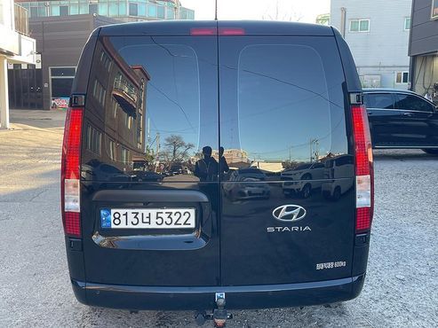 Hyundai Staria Cargo 5-Seater Modern — пробег 155 196 км — фото 4 из 5