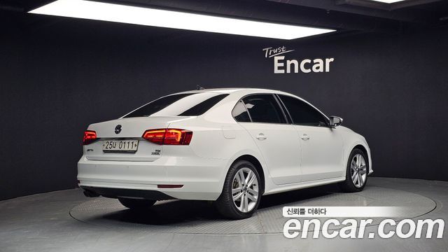 Volkswagen Jetta из Кореи Encar