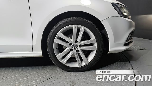 Volkswagen Jetta из Кореи Encar