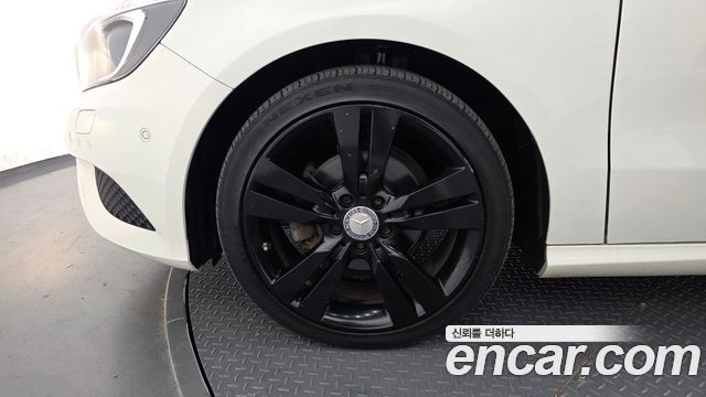 Mercedes-Benz A-Class из Кореи Encar