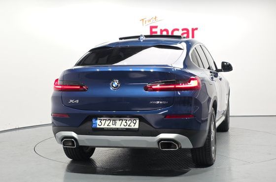 BMW X4 xDrive20i xLine — пробег 60 931 км — фото 4 из 5