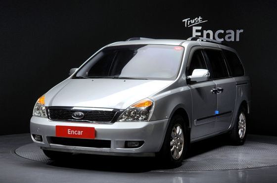 Kia Carnival Grand Carnival GLX Deluxe — пробег 268 599 км — фото 1 из 5