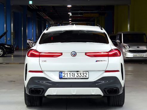 BMW X6 M50i — пробег 25 900 км — фото 4 из 5