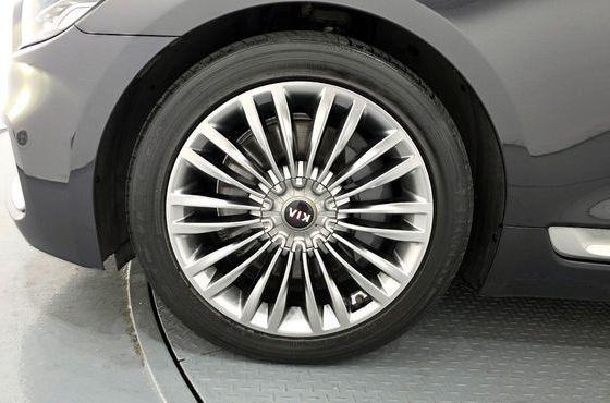 Kia K9 3.8 GDI AWD PlatinumⅡ — пробег 131 400 км — фото 5 из 5