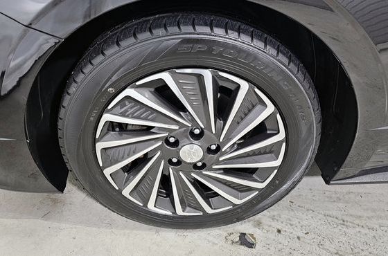 Hyundai Sonata Premium Plus — пробег 128 020 км — фото 5 из 5