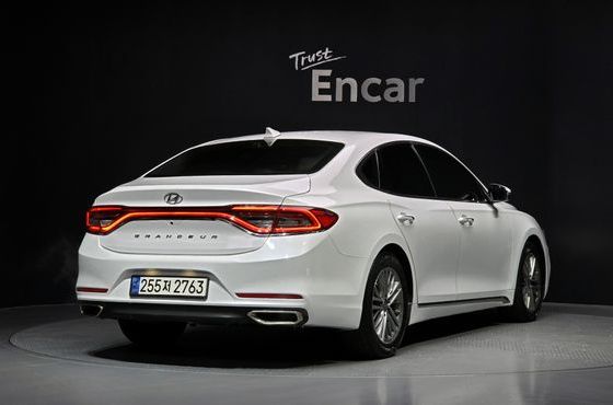 Hyundai Grandeur 3.0 LPi Modern (Rental Car) — пробег 244 021 км — фото 2 из 5