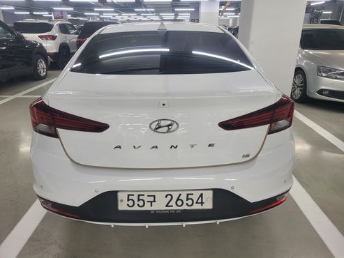 Hyundai AVANTE 1.6 Smart — пробег 205 400 км — фото 4 из 5