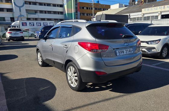 Hyundai Tucson Diesel 2WD LX20 Premier — пробег 123 000 км — фото 4 из 5