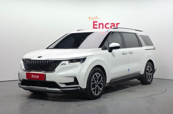 Kia Carnival 9-Seater Prestige — пробег 51 786 км — фото 1 из 5