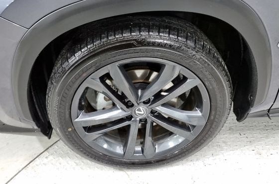 Lexus NX Premium — пробег 53 000 км — фото 5 из 5