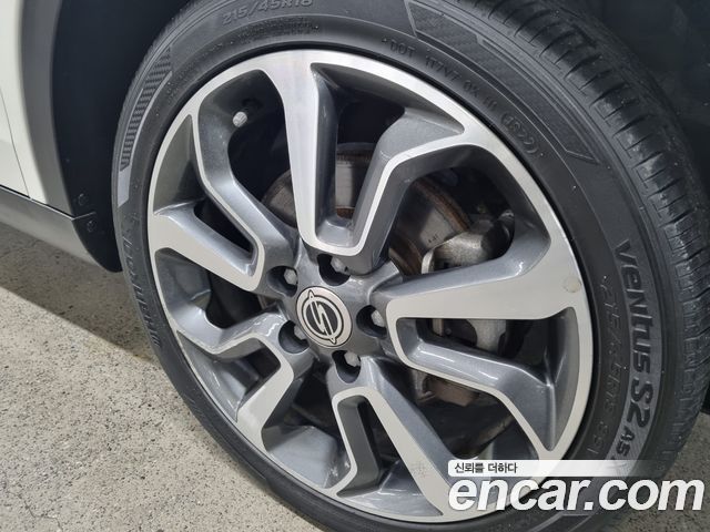 Ssangyong TIBOLI из Кореи Encar