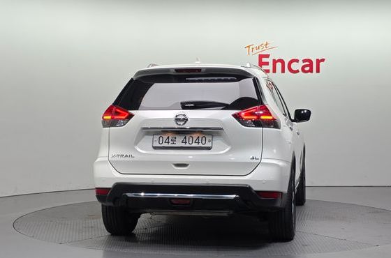 Nissan X-Trail 2.5 Smart 2WD — пробег 76 580 км — фото 4 из 5