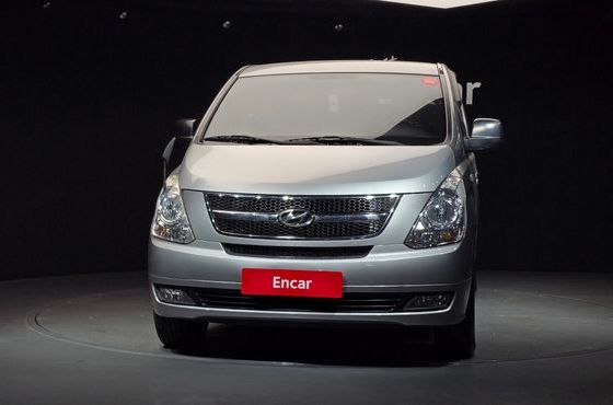 Hyundai Starex 12-Seater Wagon CVX Luxury — пробег 126 653 км — фото 3 из 5