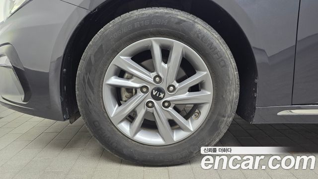 Kia K5 из Кореи Encar