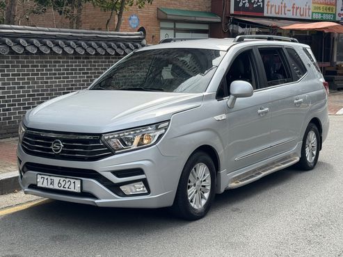 Ssangyong KORANDO 2WD KX 11-Seater — пробег 95 583 км — фото 1 из 5