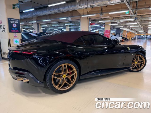 Ferrari Roma из Кореи Encar
