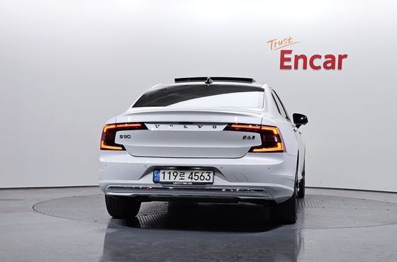 Volvo S90 B6 AWD Ultimate Bright — пробег 35 033 км — фото 4 из 5