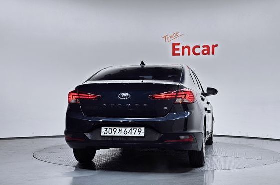 Hyundai AVANTE 1.6 Smart — пробег 163 386 км — фото 4 из 5