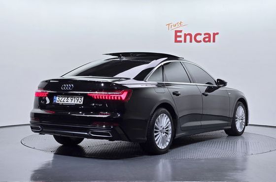 Audi A6 45 TFSI Premium — пробег 70 839 км — фото 2 из 5