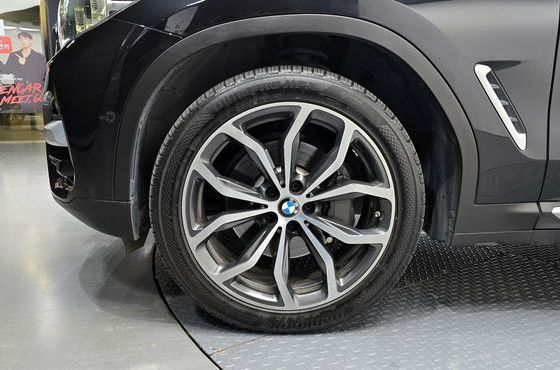 BMW X3 xDrive 30d — пробег 121 649 км — фото 5 из 5
