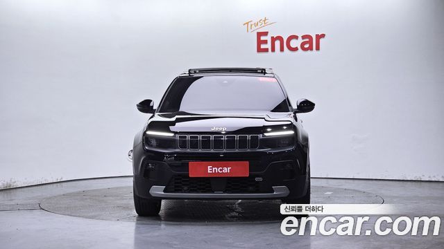 Jeep Avenger из Кореи Encar