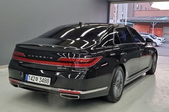 Genesis G90 3.8 AWD Structure change (Bi-fuel) — пробег 203 000 км — фото 3 из 5