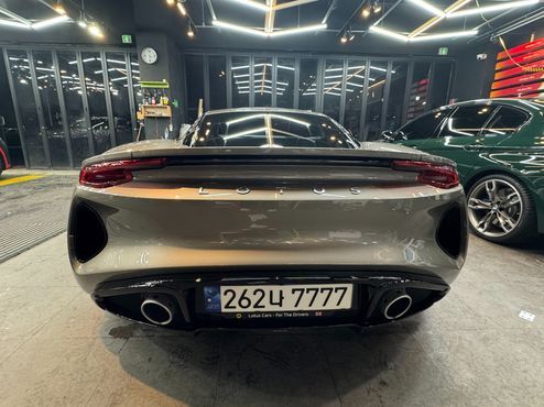 Lotus Emira 2.0 — пробег 4 000 км — фото 5 из 5