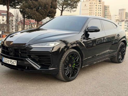 Lamborghini Urus 4.0 V8 SE — пробег 40 км — фото 2 из 5