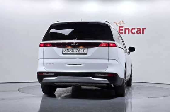 Kia Carnival Gasoline 9-Seater Prestige — пробег 34 475 км — фото 4 из 5