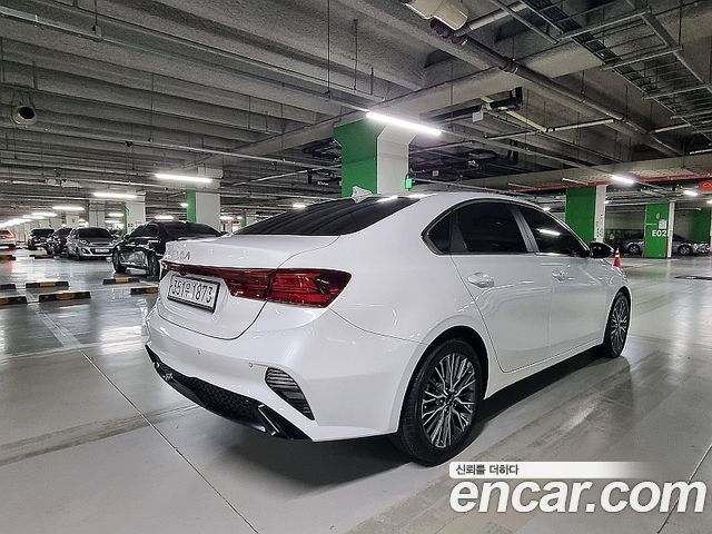 Kia K3 из Кореи Encar