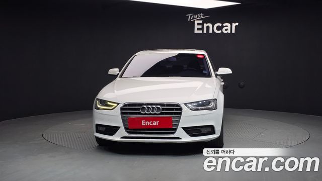 Audi A4 30 TDI Dynamic B8 — пробег 152 439 км — фото 3 из 5
