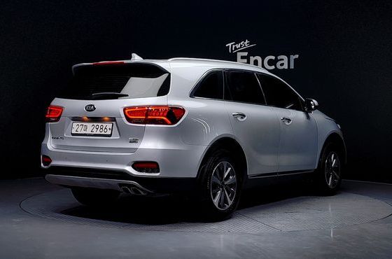 Kia Sorento Diesel 2.0 4WD Noblesse — пробег 84 329 км — фото 2 из 5
