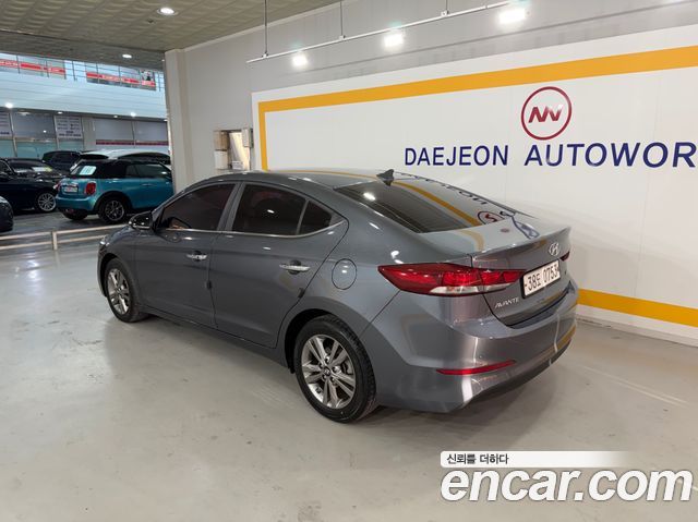 Hyundai AVANTE из Кореи Encar
