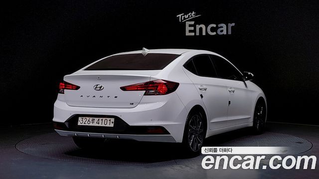 Hyundai AVANTE 1.6 Smart Choice — пробег 110 572 км — фото 2 из 5