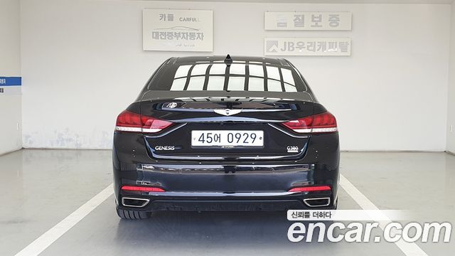 Hyundai Genesis G380 Finest Edition AWD — пробег 229 500 км — фото 5 из 5