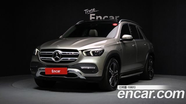 Mercedes-Benz GLE-Class GLE350e 4MATIC — пробег 61 633 км — фото 1 из 5