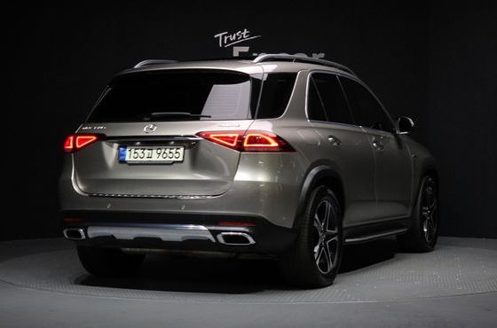 Mercedes-Benz GLE-Class GLE350e 4MATIC — пробег 61 633 км — фото 2 из 5