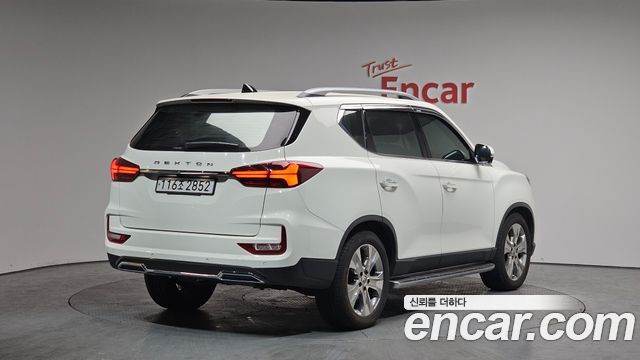 Ssangyong Rexton из Кореи Encar