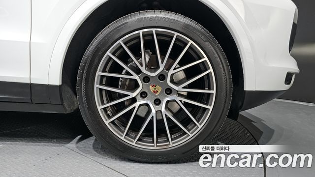 Porsche Cayenne 3.0 Coupe — пробег 83 130 км — фото 5 из 5