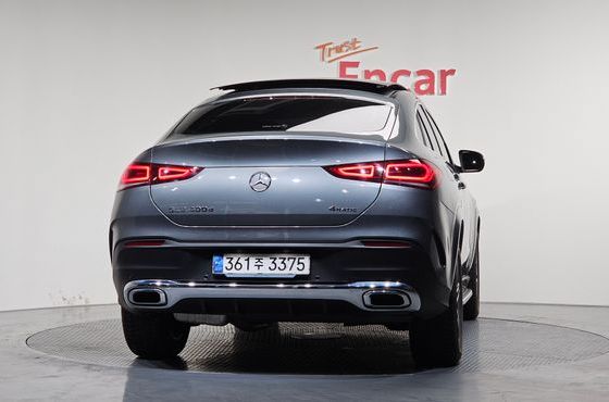 Mercedes-Benz GLE-Class GLE400d 4MATIC Coupe — пробег 70 106 км — фото 4 из 5