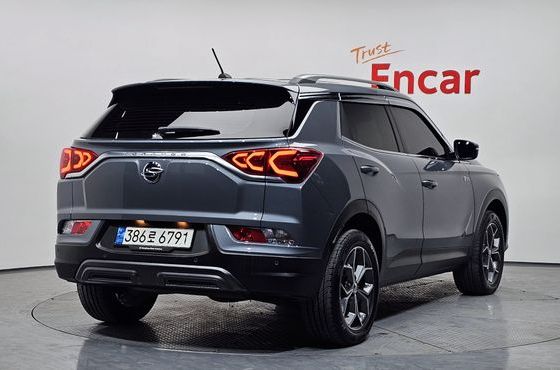 Ssangyong KORANDO Gasoline 1.5 2WD C5 Plus — пробег 60 562 км — фото 2 из 5