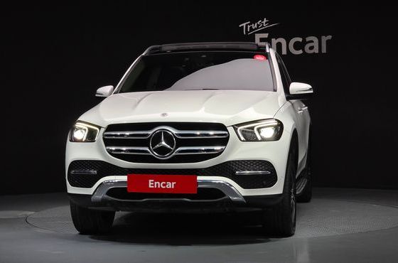 Mercedes-Benz GLE-Class GLE300d 4MATIC — пробег 106 284 км — фото 3 из 5