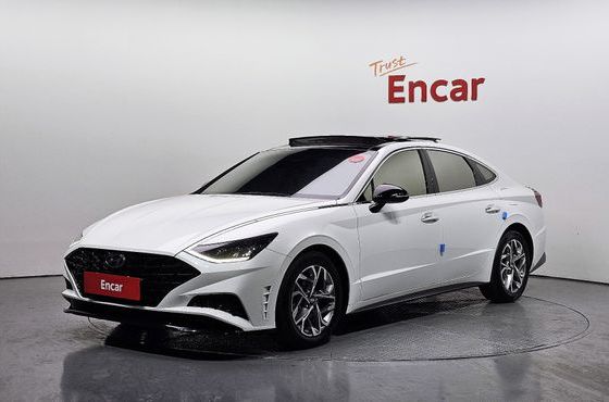 Hyundai Sonata 1.6 Turbo Premium Family — пробег 70 909 км — фото 1 из 5